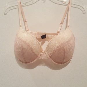 Marilyn monroe bra size 38C